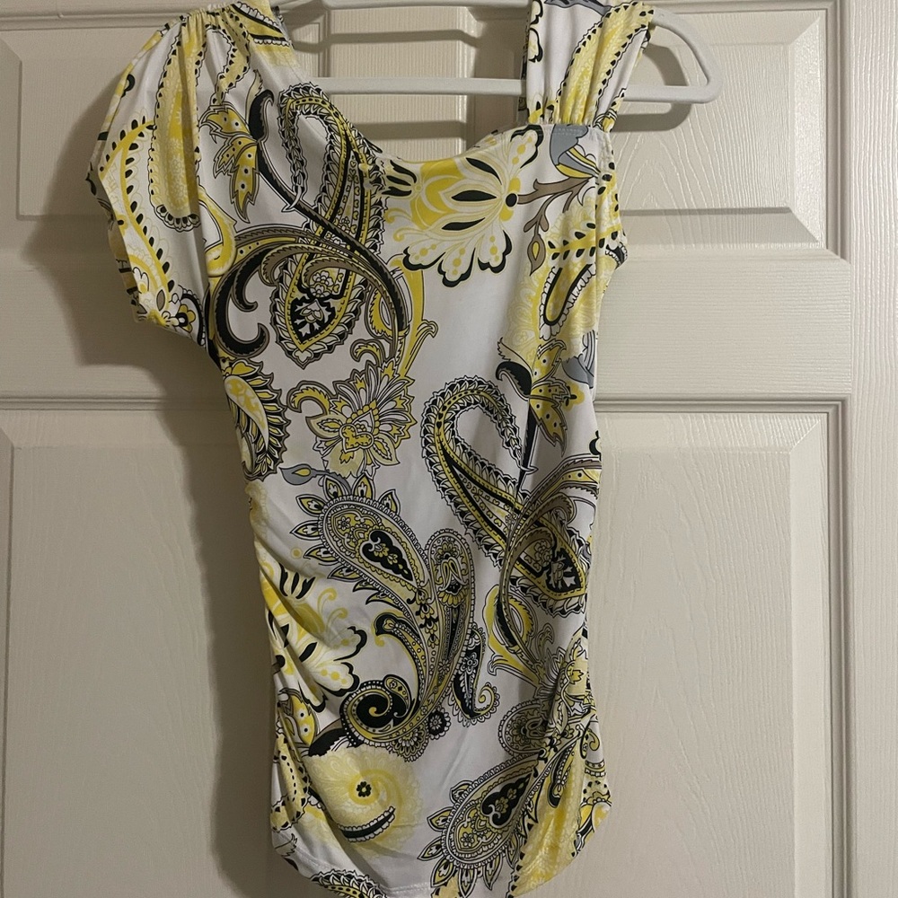 White and yellow tank top/top.